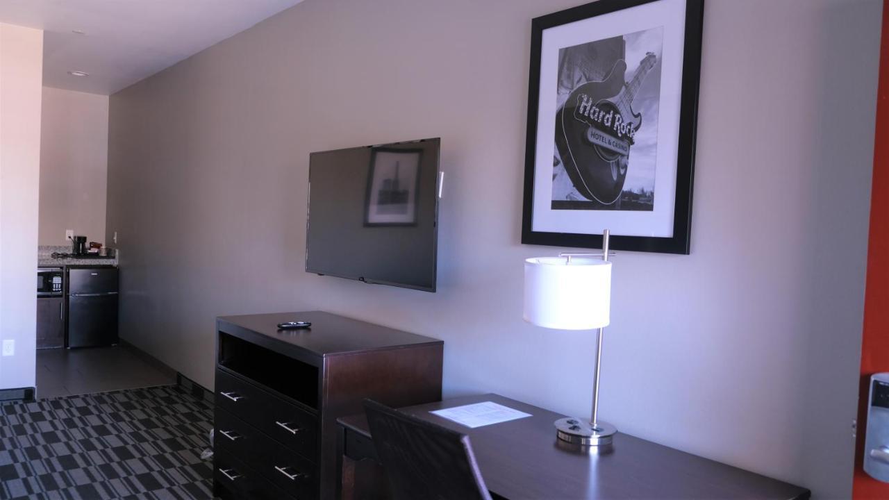 Catoosa Inn & Suites 外观 照片