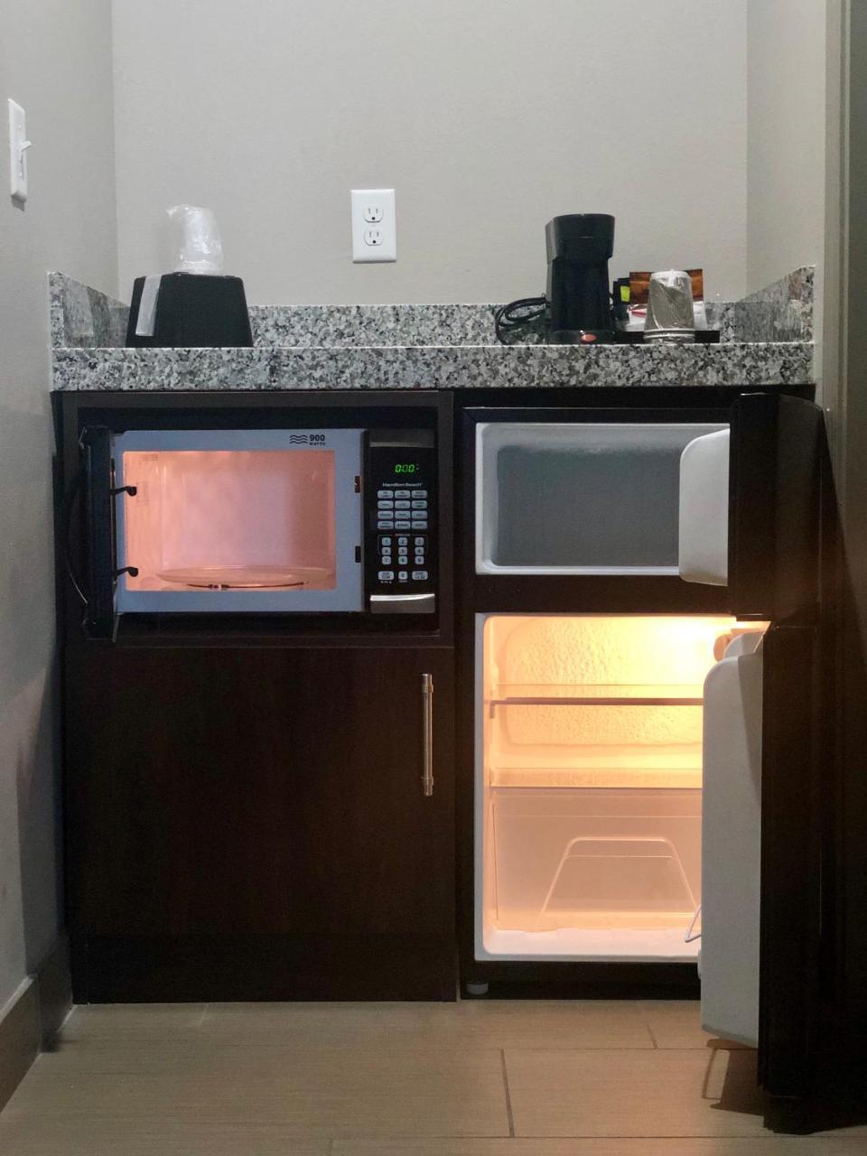 Catoosa Inn & Suites 外观 照片